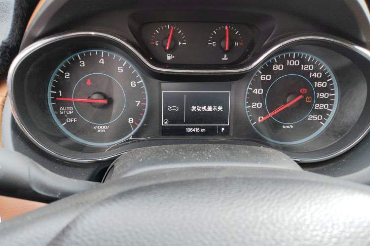 Used Chevrolet Cruze 2016 1.4T DCG Luxury Edition Odometer Close Up