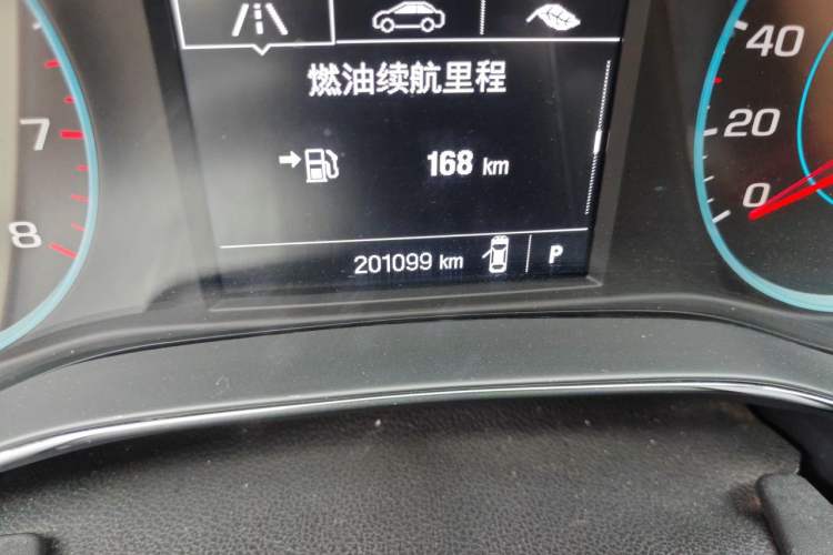 Used Chevrolet Cruze 2016 1.4T DCG Luxury Edition Odometer Close Up