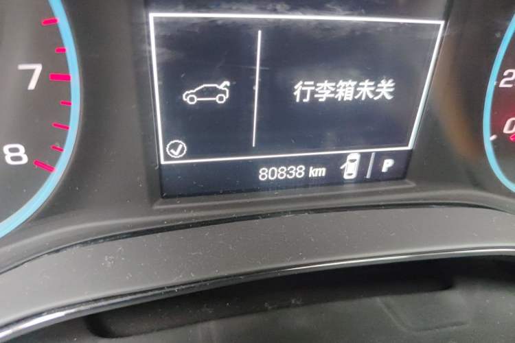 Used Chevrolet Cruze 2016 1.4T DCG Luxury Edition Odometer Close Up