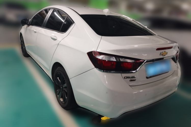 Used Chevrolet Cruze 2016 1.4T DCG Luxury Edition Rear Left 45 Deg
