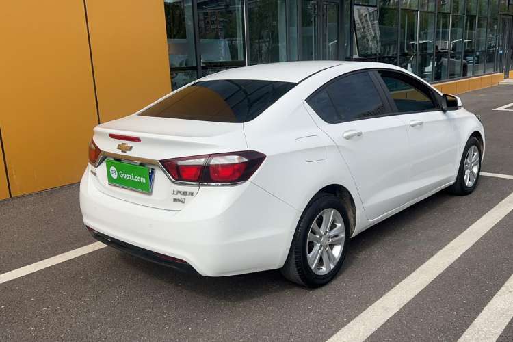 Used Chevrolet Cruze 2016 1.5L Automatic Luxury Edition Rear Right 45 Deg