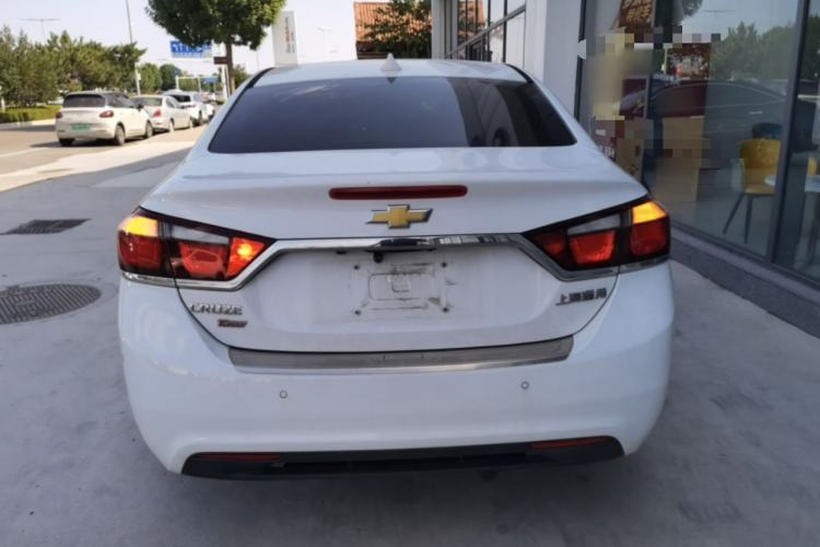 Used Chevrolet Cruze 2016 1.4T DCG Luxury Edition Rear