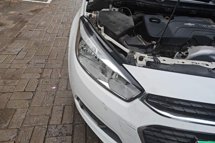 Used Chevrolet Cruze 2016 1.5L Automatic Luxury Edition Right Front Headlight