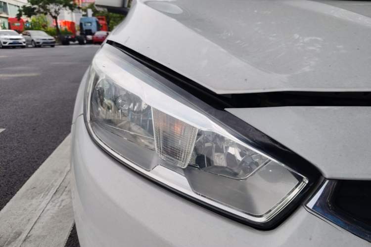 Used Chevrolet Cruze 2016 1.5L Automatic Luxury Edition Right Front Headlight