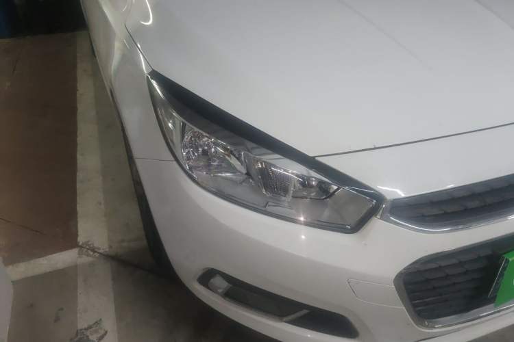 Used Chevrolet Cruze 2016 1.4T DCG Luxury Edition Right Front Headlight