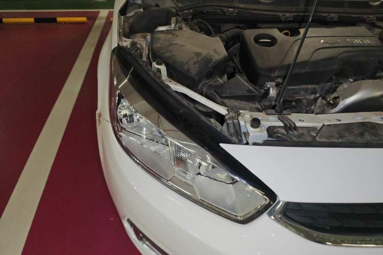 Used Chevrolet Cruze 2016 1.5L Automatic Luxury Edition Right Front Headlight