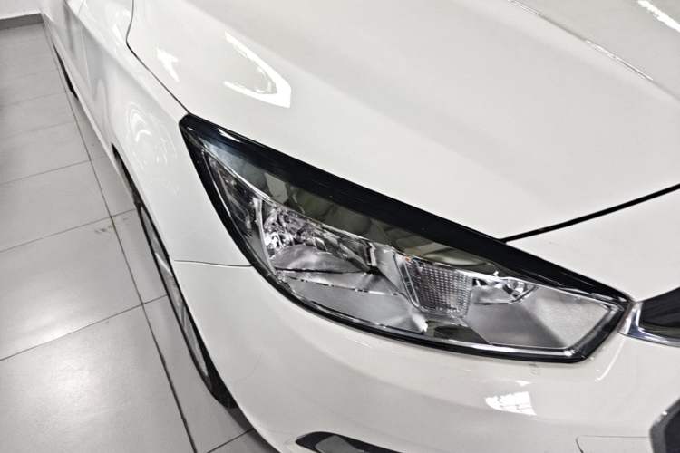 Used Chevrolet Cruze 2016 1.5L Automatic Luxury Edition Right Front Headlight