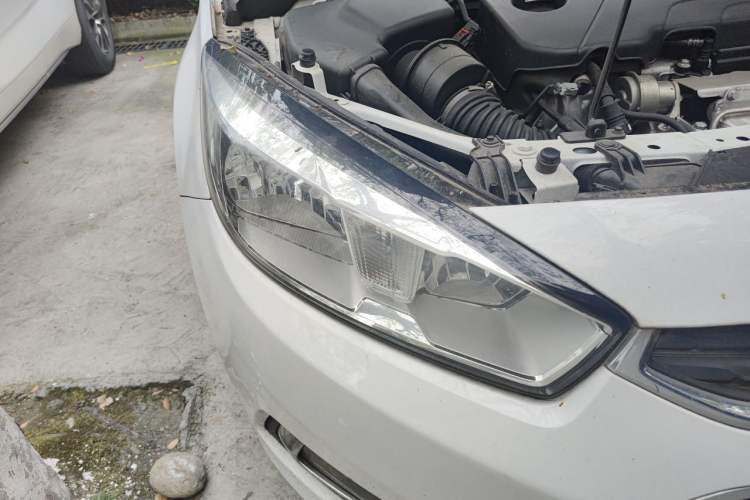 Used Chevrolet Cruze 2016 1.4T DCG Luxury Edition Right Front Headlight
