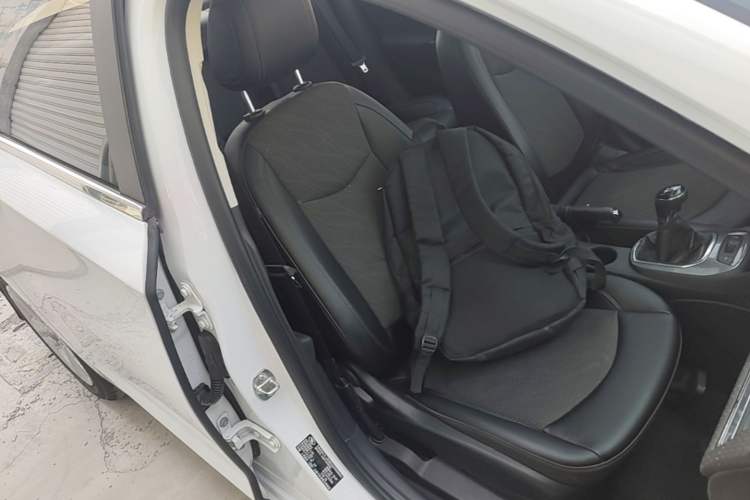 Used Chevrolet Cruze 2016 1.5L Manual Elite Edition Right Front Seat