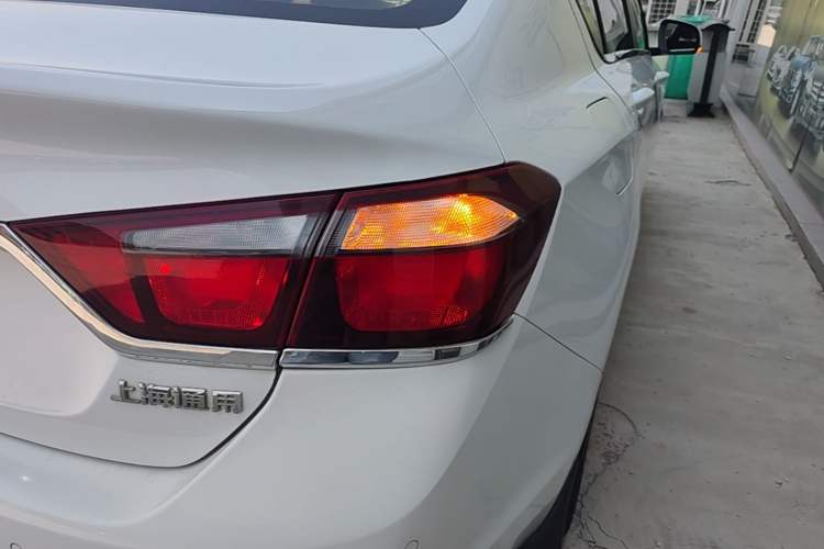 Used Chevrolet Cruze 2016 1.5L Manual Elite Edition Right Rear Taillight