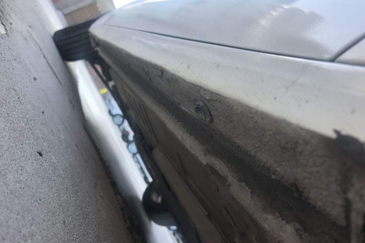 Used Chevrolet Cruze 2016 1.5L Automatic Luxury Edition Right Side Sill