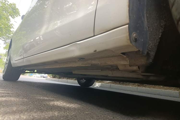 Used Chevrolet Cruze 2016 1.5L Manual Elite Edition Right Side Sill