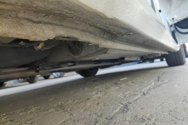 Used Chevrolet Cruze 2016 1.5L Automatic Luxury Edition Right Side Sill