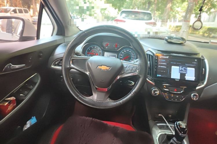 Used Chevrolet Cruze 2016 1.5L Manual Elite Edition Steering Wheel