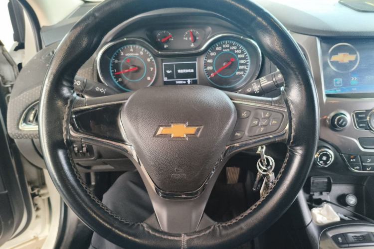 Used Chevrolet Cruze 2016 1.5L Manual Elite Edition Steering Wheel