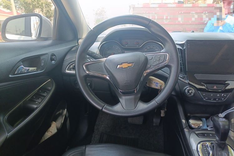 Used Chevrolet Cruze 2016 1.4T DCG Luxury Edition Steering Wheel