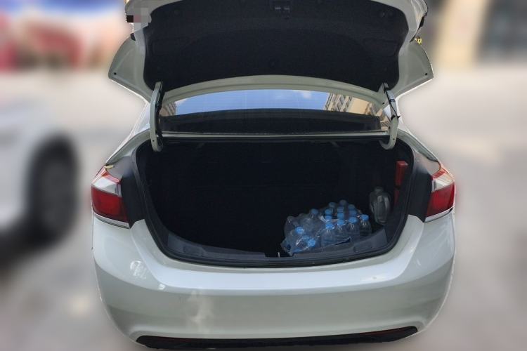 Used Chevrolet Cruze 2016 1.5L Automatic Stylish Sunroof Version Trunk