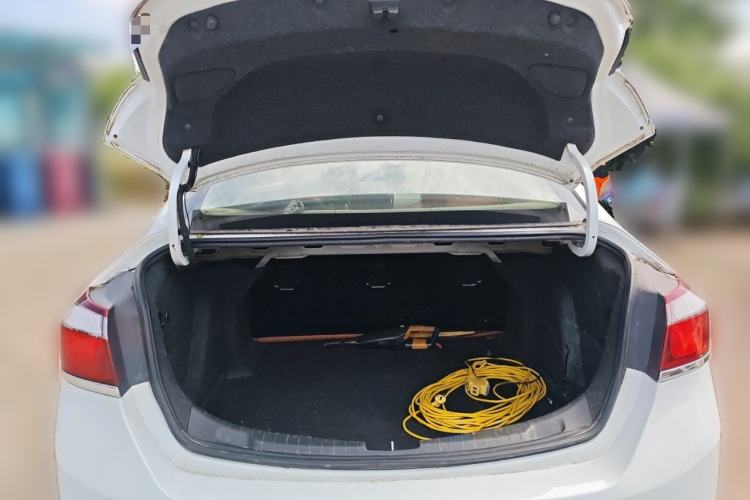 Used Chevrolet Cruze 2016 1.5L Automatic Stylish Sunroof Version Trunk