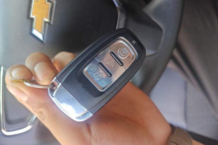 Used Chevrolet Cruze 2016 1.5L Automatic Luxury Edition Vehicle Key