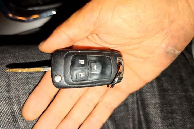 Used Chevrolet Cruze 2016 1.5L Manual Elite Edition Vehicle Key