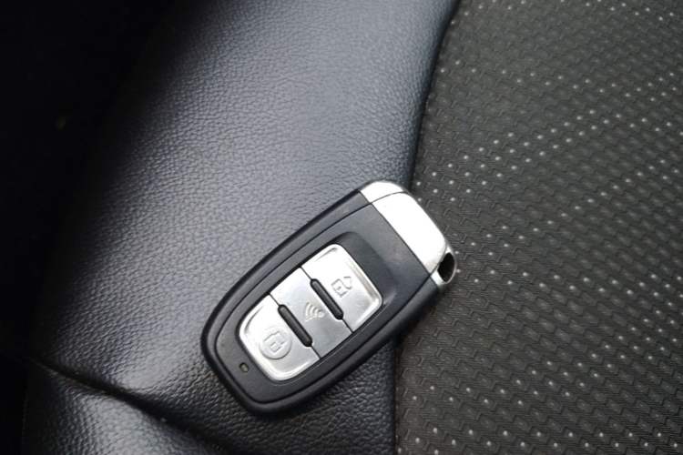 Used Chevrolet Cruze 2016 1.5L Automatic Luxury Edition Vehicle Key
