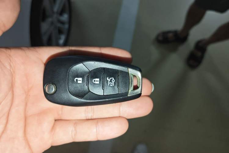 Used Chevrolet Cruze 2016 1.5L Automatic Luxury Edition Vehicle Key