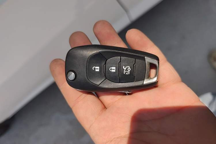Used Chevrolet Cruze 2016 1.5L Manual Elite Edition Vehicle Key