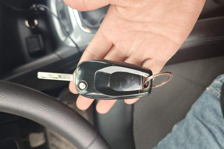 Used Chevrolet Cruze 2016 1.5L Manual Elite Edition Vehicle Key