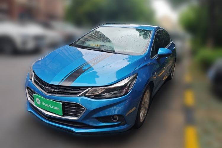 Used Chevrolet Cruze 2017 1.4T Hatchback Dual-Clutch Lingfeng Edition Guazi used car, China used car export, Used car for sale, Used  cars, Cheapest cars for sale