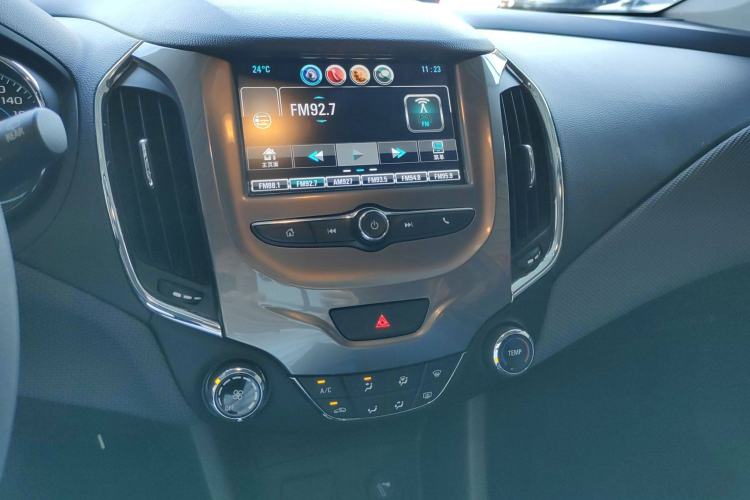 Used Chevrolet Cruze 2017 1.5L Hatchback Automatic Pioneer Sunroof Edition Audio And AC Panel