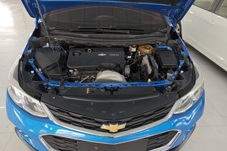 Used Chevrolet Cruze 2017 1.5L Automatic Pioneer Sunroof Edition Engine Bay