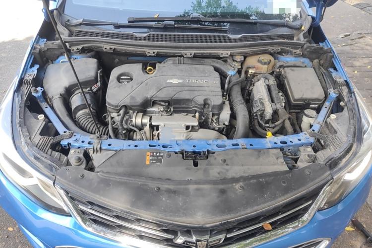 Used Chevrolet Cruze 2017 1.4T Hatchback Dual-Clutch Lingfeng Edition Engine Bay