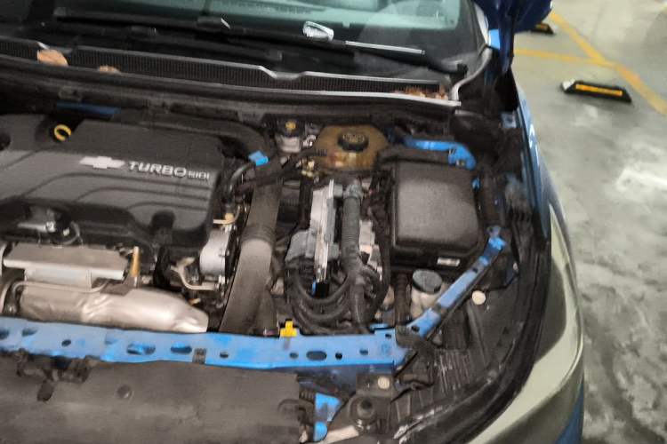 Used Chevrolet Cruze 2017 1.4T Hatchback Dual-Clutch Lingfeng Edition Engine Bay Left