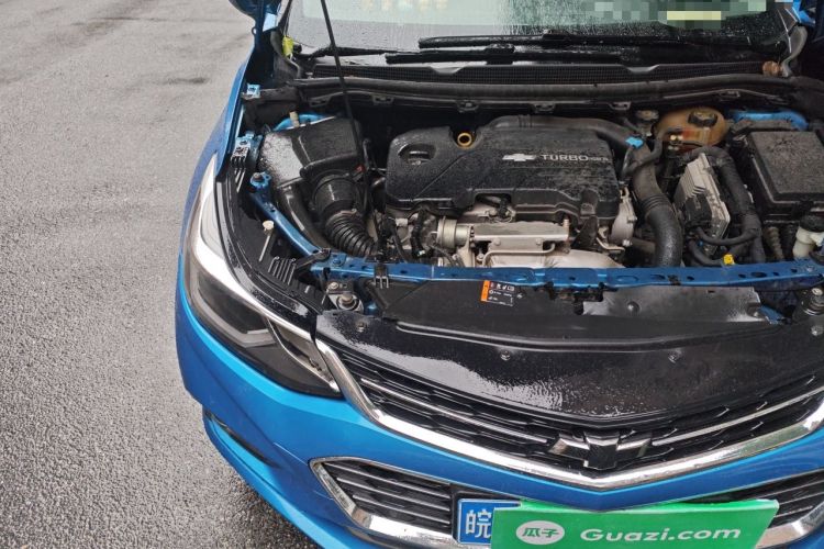 Used Chevrolet Cruze 2017 1.4T Hatchback Dual-Clutch Lingfeng Edition Engine Bay Right