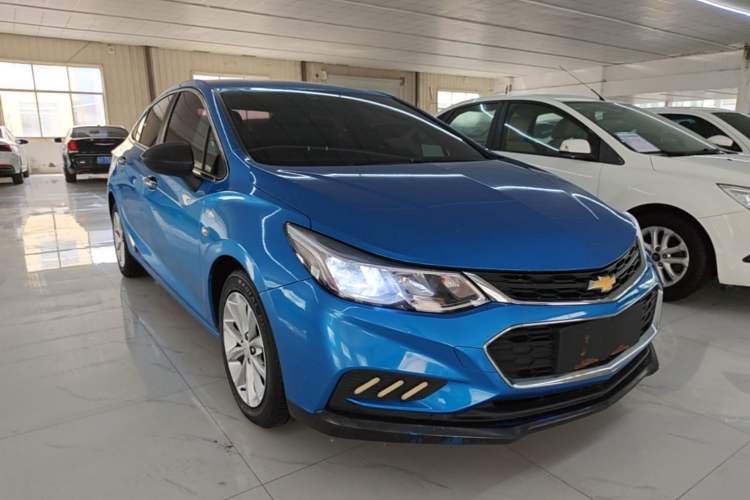 Used Chevrolet Cruze 2017 1.5L Automatic Pioneer Sunroof Edition Exterior 1