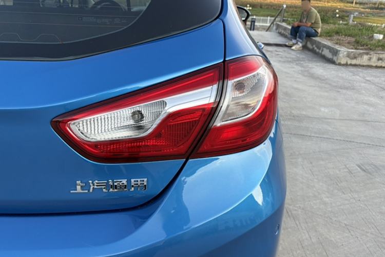 Used Chevrolet Cruze 2017 1.4T Hatchback Dual-Clutch Lingfeng Edition Exterior 1