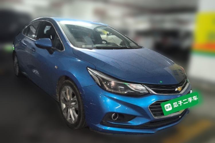 Used Chevrolet Cruze 2017 1.4T Hatchback Dual-Clutch Lingfeng Edition Front Right 45 Deg