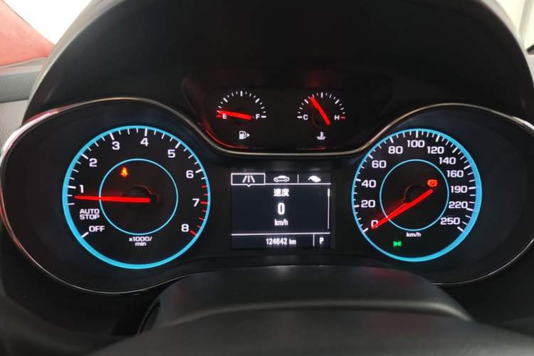 Used Chevrolet Cruze 2017 1.5L Automatic Pioneer Sunroof Edition Instrument Cluster