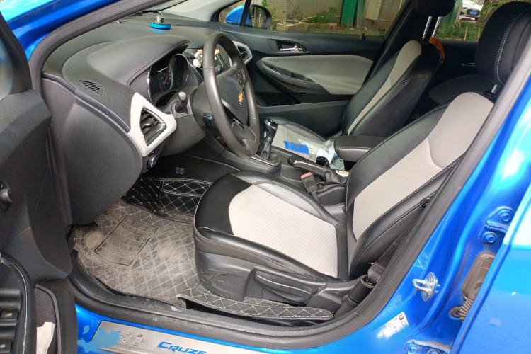 Used Chevrolet Cruze 2017 1.5L Manual Xuanfeng Edition Left Front Seat