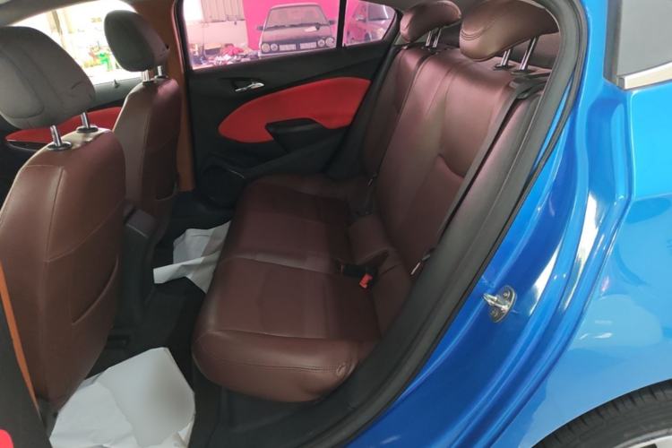Used Chevrolet Cruze 2017 1.5L Automatic Pioneer Sunroof Edition Left Rear Seat
