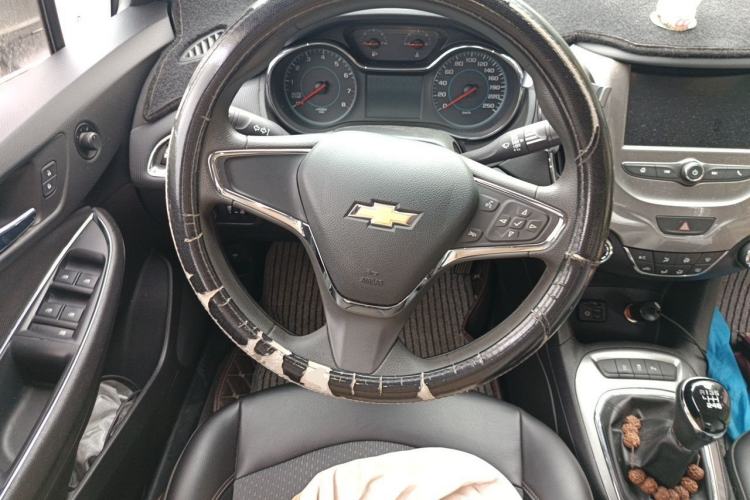 Used Chevrolet Cruze 2017 1.5L Manual Xuanfeng Edition Steering Wheel
