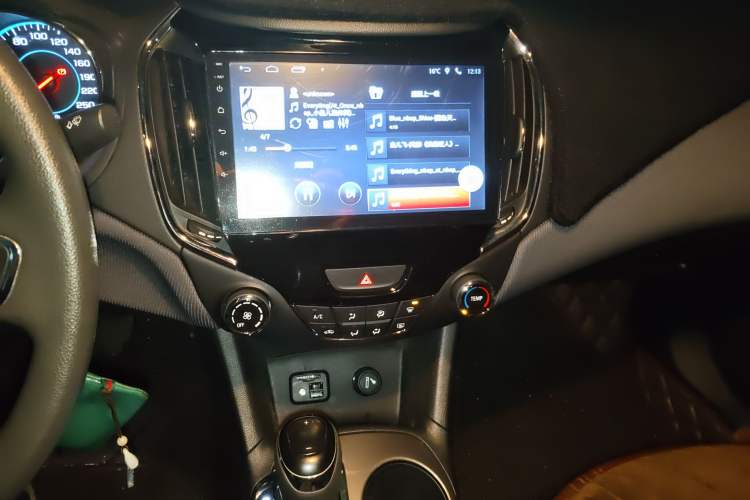 Used Chevrolet Cruze 2017 1.5L Automatic Xuanfeng Edition Audio And AC Panel