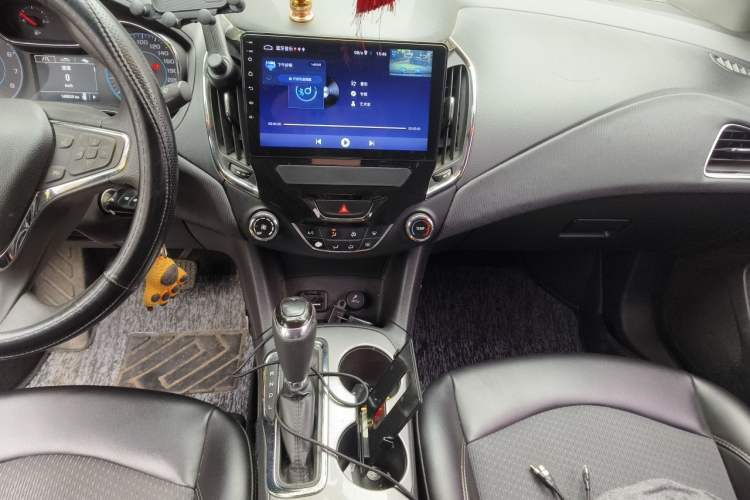 Used Chevrolet Cruze 2017 1.5L Automatic Xuanfeng Edition Audio And AC Panel