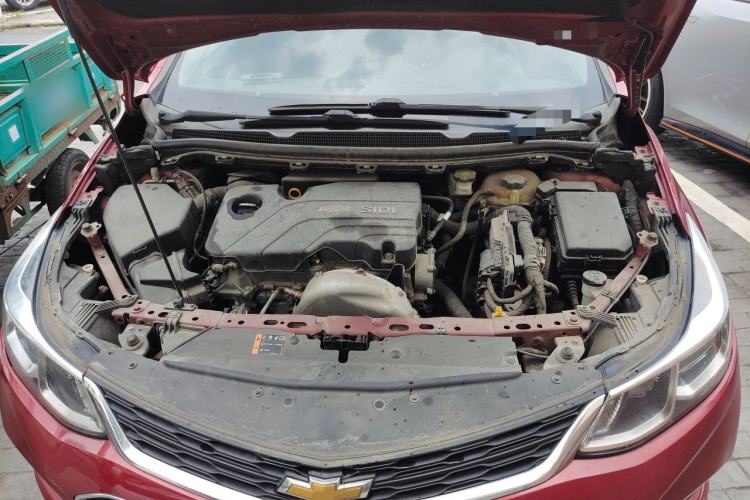 Used Chevrolet Cruze 2017 1.5L Automatic Pioneer Sunroof Edition Engine Bay