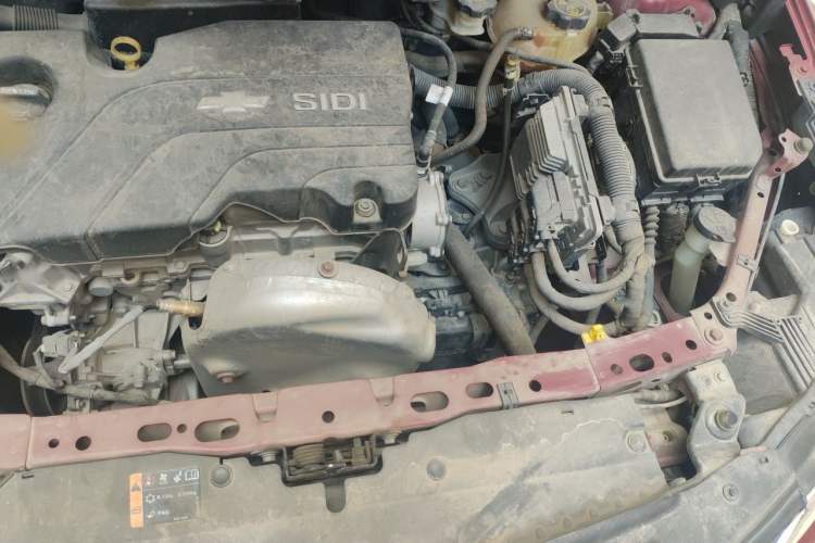 Used Chevrolet Cruze 2017 1.5L Automatic Pioneer Sunroof Edition Engine Bay Left
