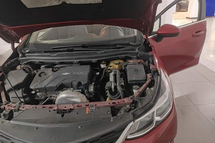 Used Chevrolet Cruze 2017 1.5L Automatic Xuanfeng Edition Engine Bay Left