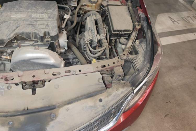 Used Chevrolet Cruze 2017 1.5L Automatic Pioneer Sunroof Edition Engine Bay Left