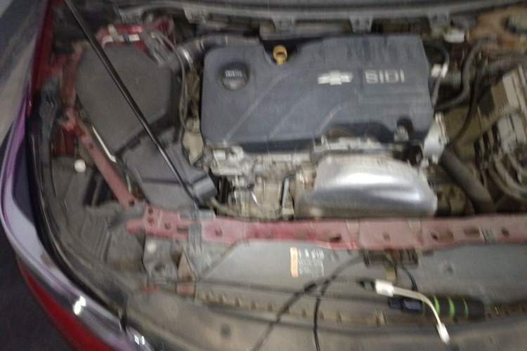 Used Chevrolet Cruze 2017 1.5L Automatic Pioneer Sunroof Edition Engine Bay Right