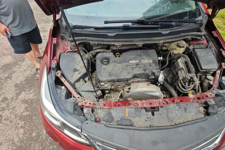 Used Chevrolet Cruze 2017 1.5L Automatic Pioneer Sunroof Edition Engine Bay Right
