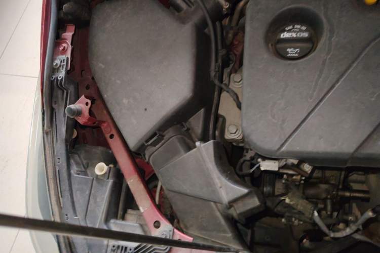 Used Chevrolet Cruze 2017 1.5L Automatic Pioneer Sunroof Edition Engine Bay Right